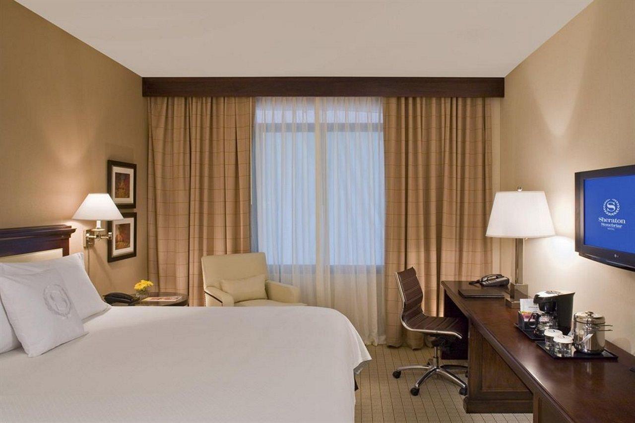 Sheraton Hotel Stonebriar The Colony Room photo